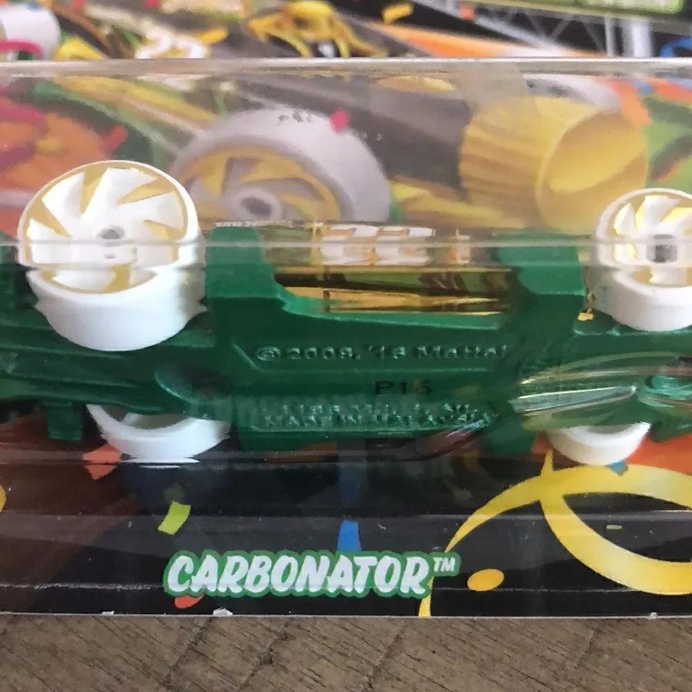 Hot Wheels City 2022 Hot Wheels Happy New Year🥳 Carbonator 1 2 Collect 1 4 Play